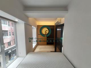 Sai Ying Pun - Shun Tai Building 09