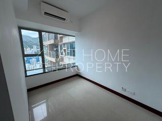 Kennedy Town - The Merton 03