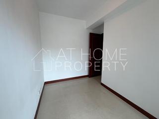Kennedy Town - The Merton 04