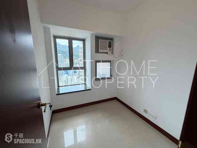 Kennedy Town - The Merton 05