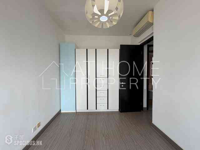 Sai Ying Pun - Island Crest 04