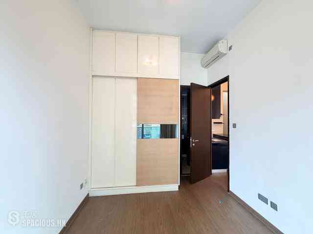 Wan Chai - J Residence 04