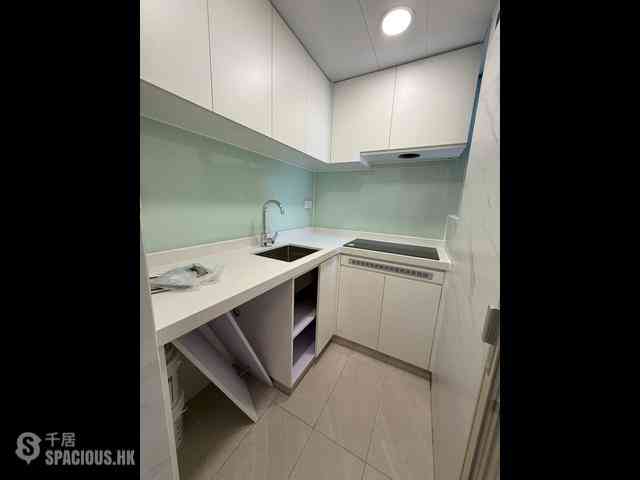Sai Ying Pun - Wah Fai Court 07