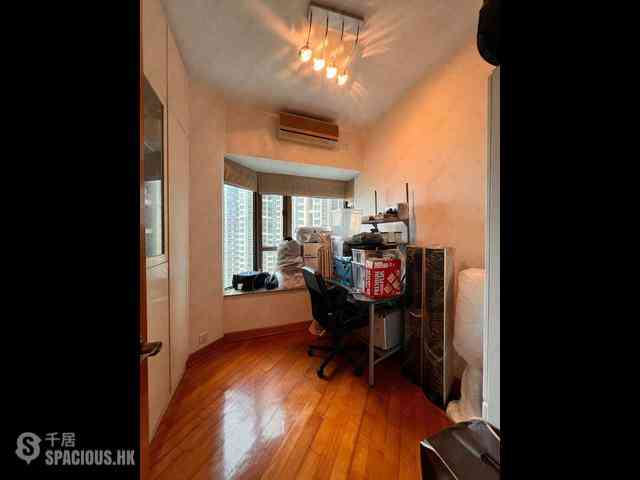 Shek Tong Tsui - The Belcher's Phase 1 Block 1 04