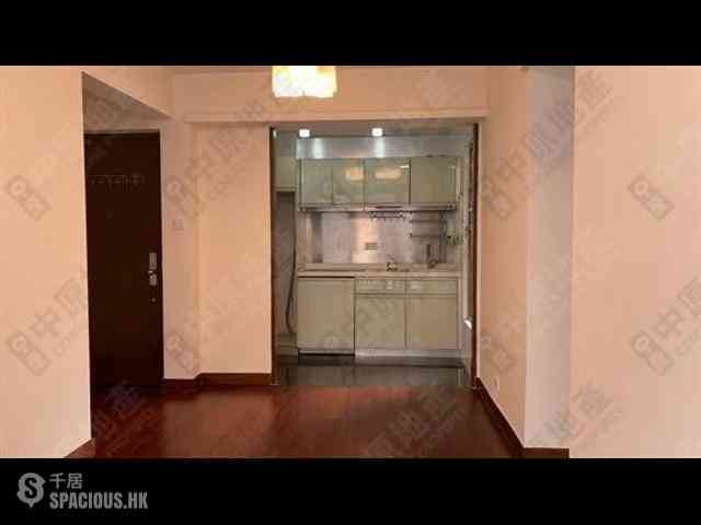 Wan Chai - The Morrison 02