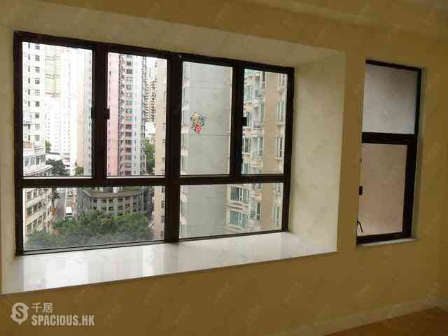 Sai Ying Pun - Ning Yeung Terrace Block A 06