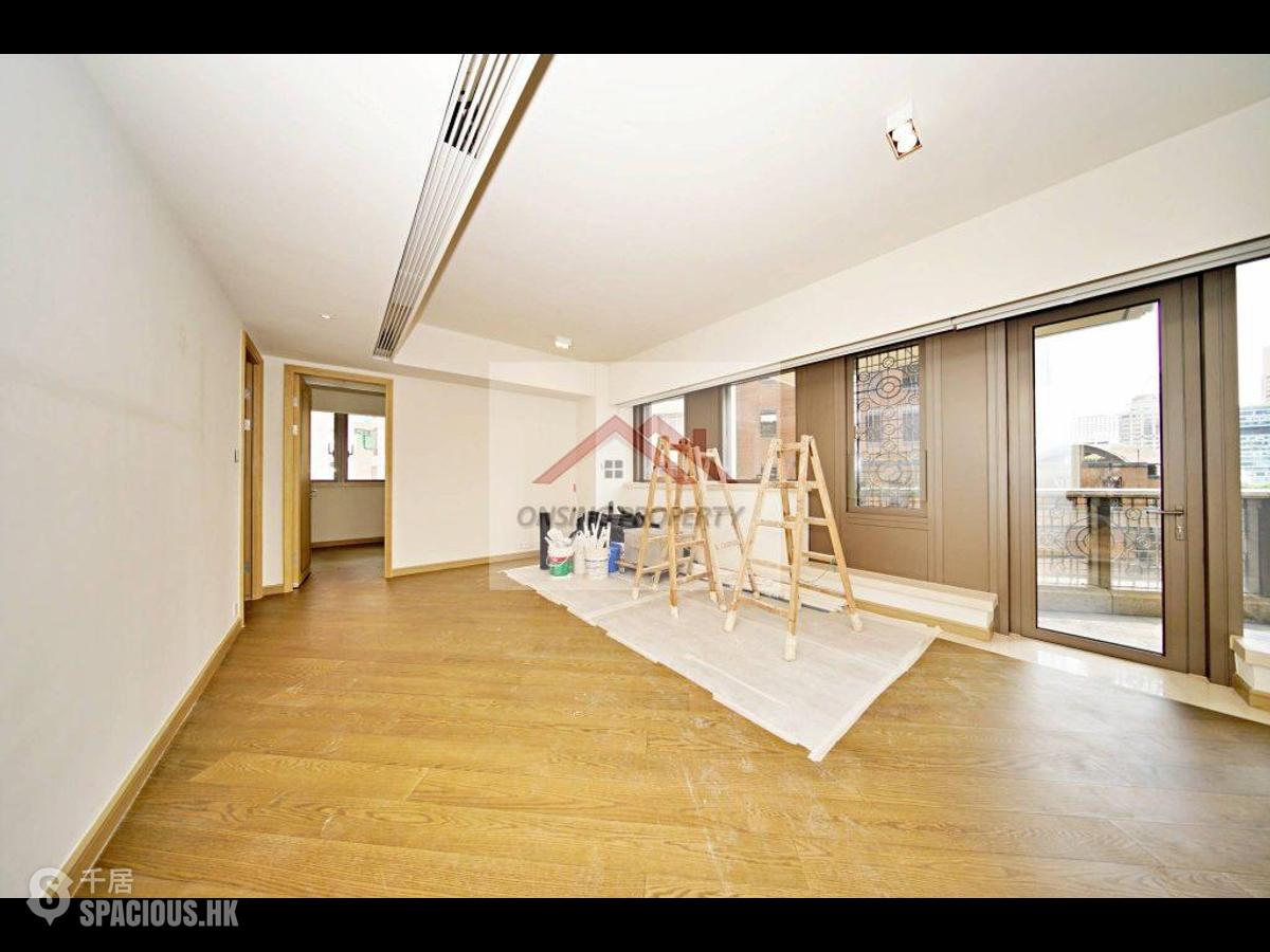 Mid Levels Central - 3, MacDonnell Road 01
