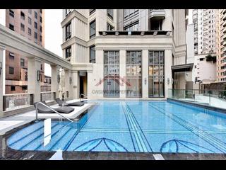 Mid Levels Central - 3, MacDonnell Road 08