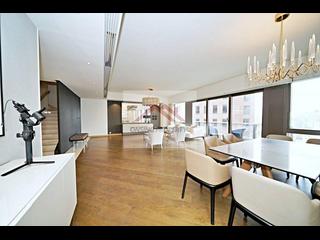 Mid Levels Central - 3, MacDonnell Road 02