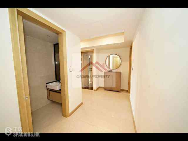 Mid Levels Central - 3, MacDonnell Road 04
