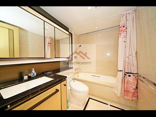 Mid Levels Central - 3, MacDonnell Road 10