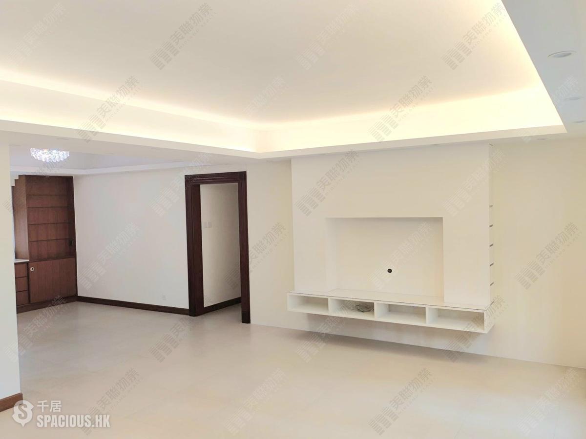 Wan Chai - Suncrest Tower 01