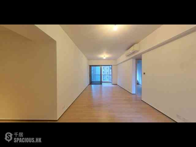 Mid Levels Central - Arezzo 01