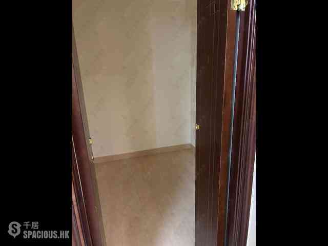 Sai Ying Pun - Western Garden Evergreen Tower (Block 1) 03