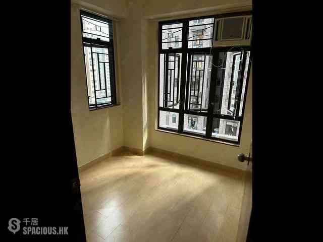 Sai Ying Pun - Western Garden Evergreen Tower (Block 1) 09