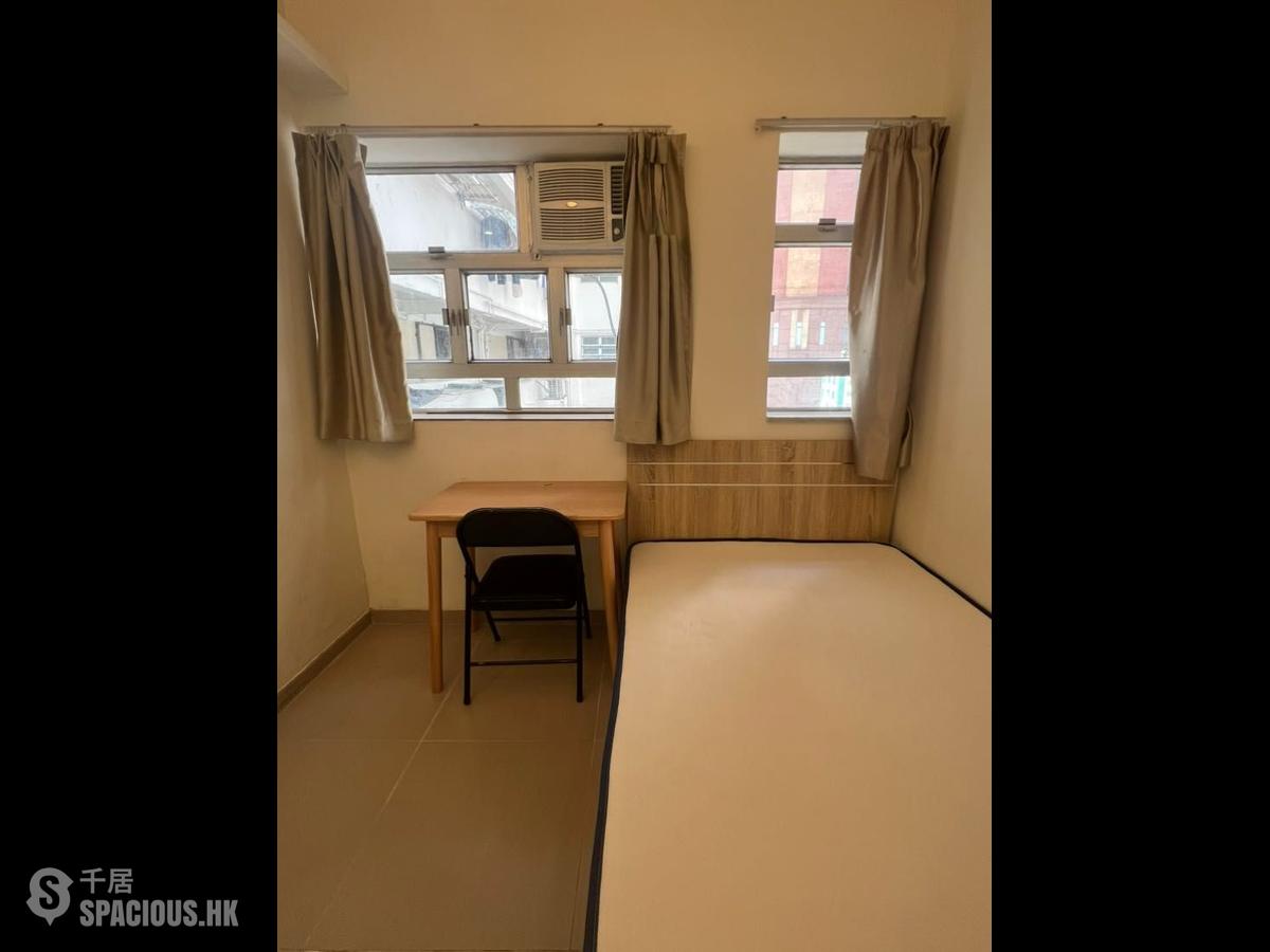 Wan Chai - Cheong Hong Mansion 01
