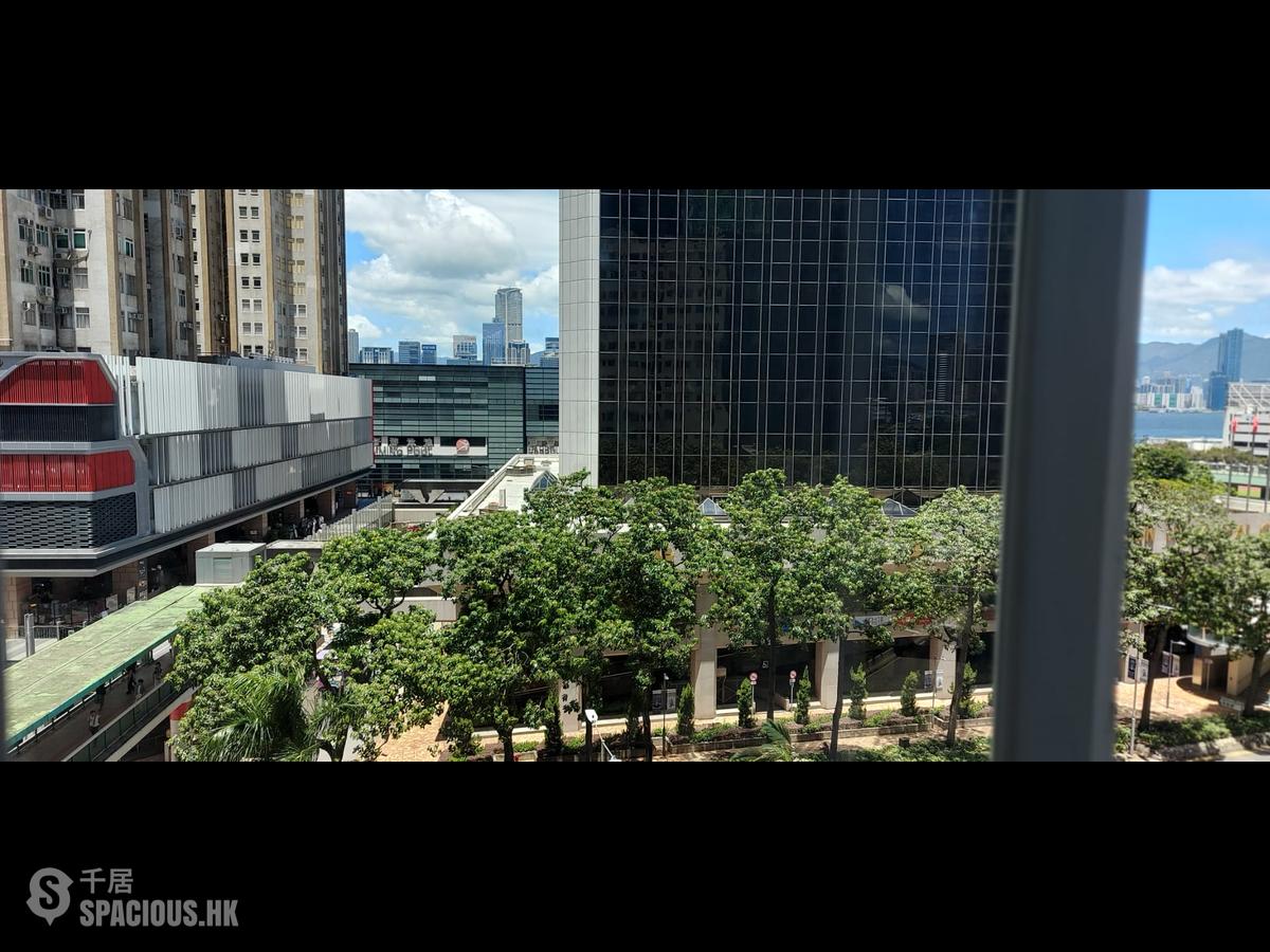 Wan Chai - City Centre Building 01