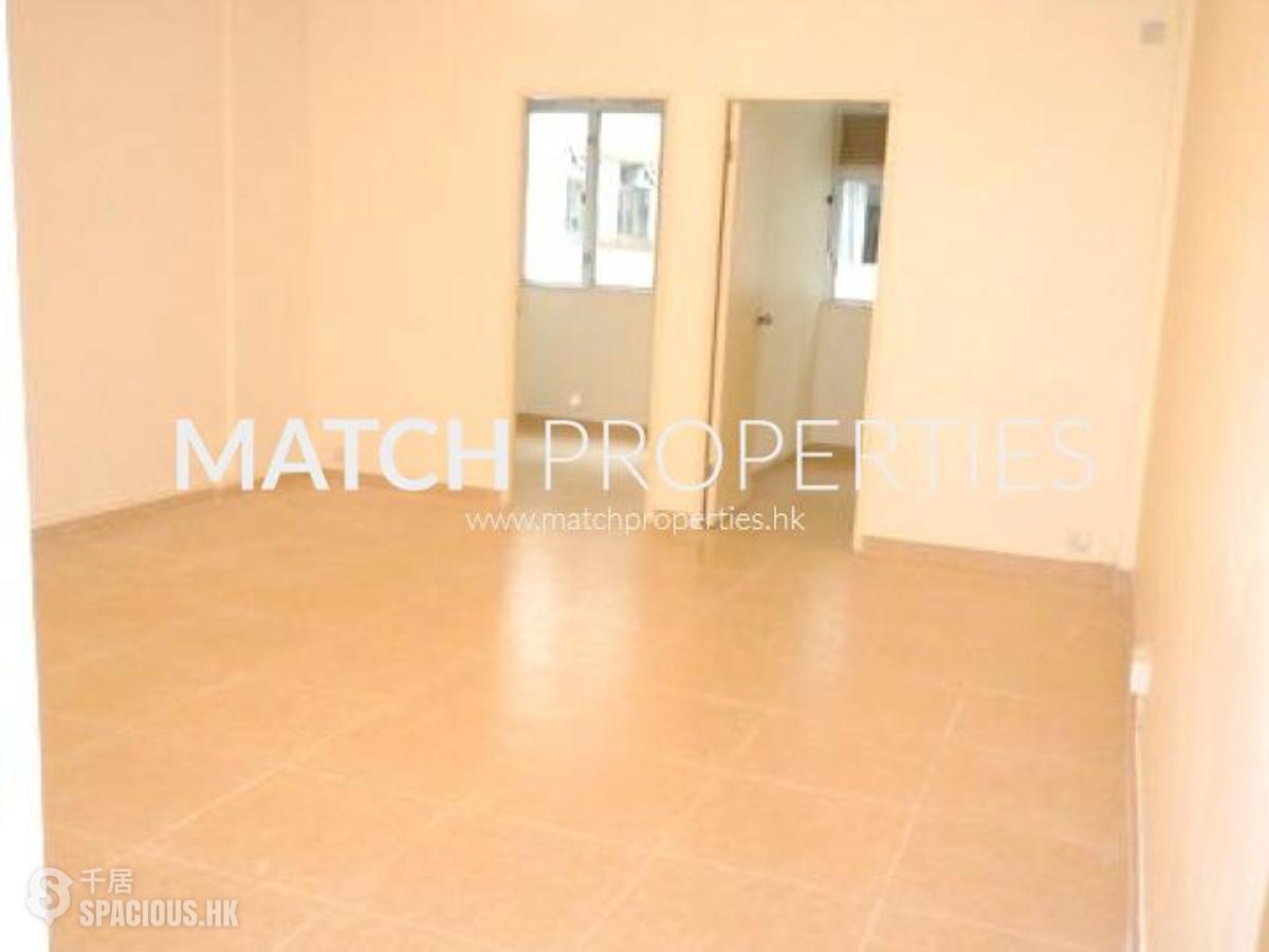Sai Ying Pun - 23, High Street 01