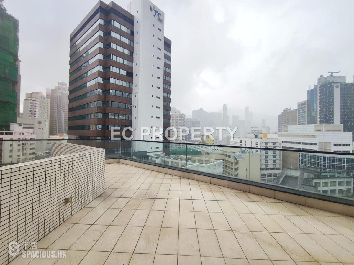Wan Chai - The Oakhill 01