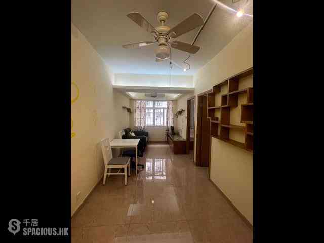 North Point - Metropole Building 01