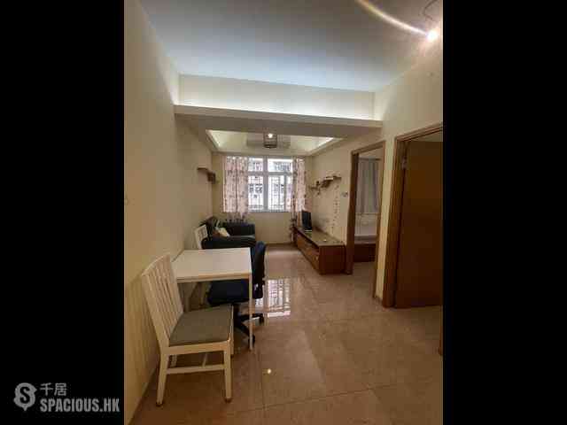 North Point - Metropole Building 02