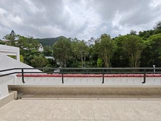 Deep Water Bay - Manderly Garden 13