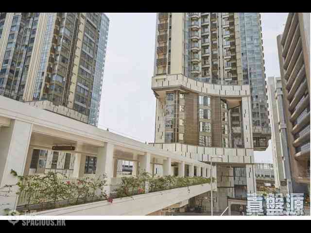 Fortress Hill - Harbour Glory Block 8 05