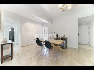 Mid Levels Central - Merry Court 02