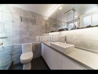Mid Levels Central - Merry Court 05