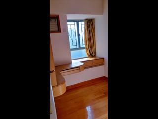 Sheung Wan - Queen's Terrace Block 1 07
