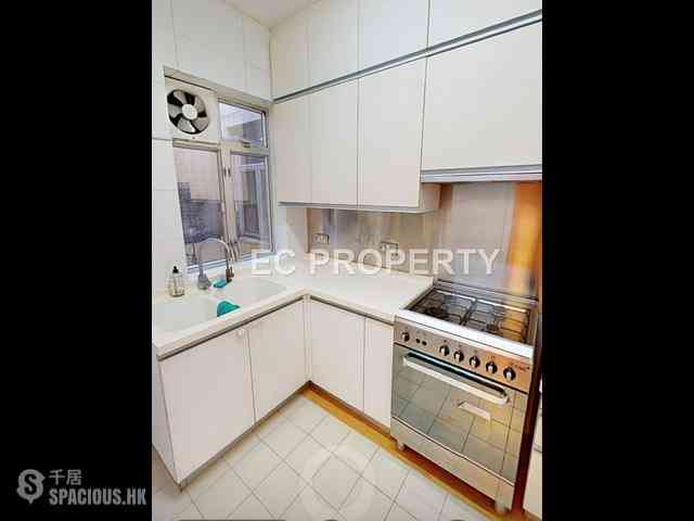 Mid Levels Central - 6B-6E, Bowen Road 03