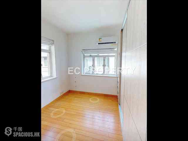 Mid Levels Central - 6B-6E, Bowen Road 04