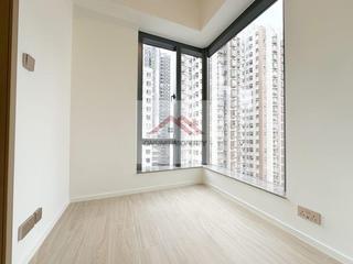 Sai Ying Pun - Des Voeux W Residence 04