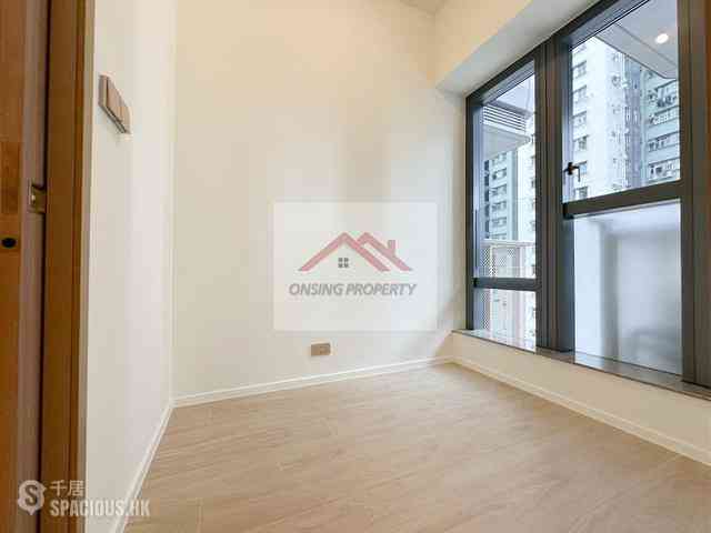 Sai Ying Pun - Des Voeux W Residence 04