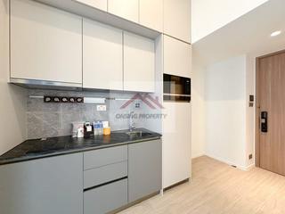 Sai Ying Pun - Des Voeux W Residence 03