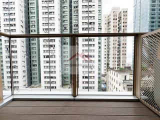 Sai Ying Pun - Des Voeux W Residence 05