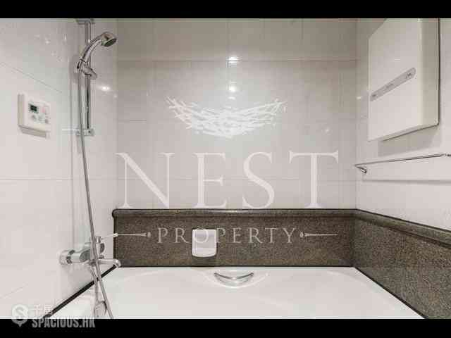 Mid Levels West - 80 Robinson Road 07