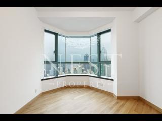 Mid Levels West - 80 Robinson Road 02