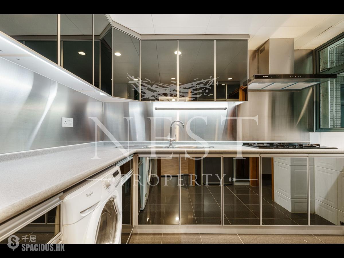 Mid Levels West - 80 Robinson Road 01