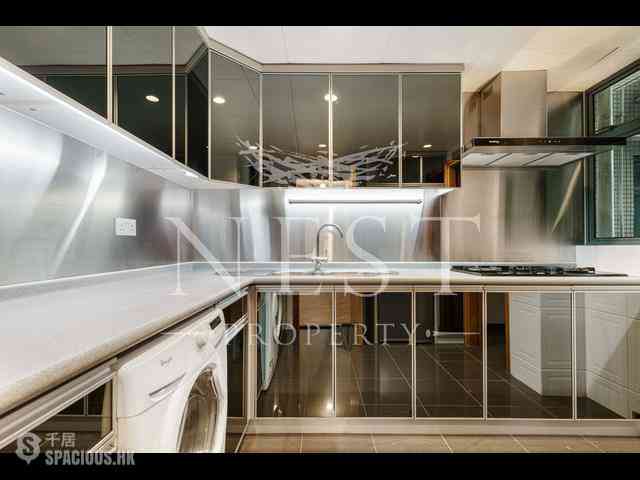 Mid Levels West - 80 Robinson Road 01