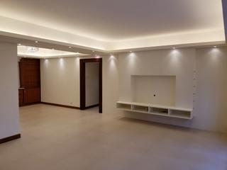 Wan Chai - Suncrest Tower 05