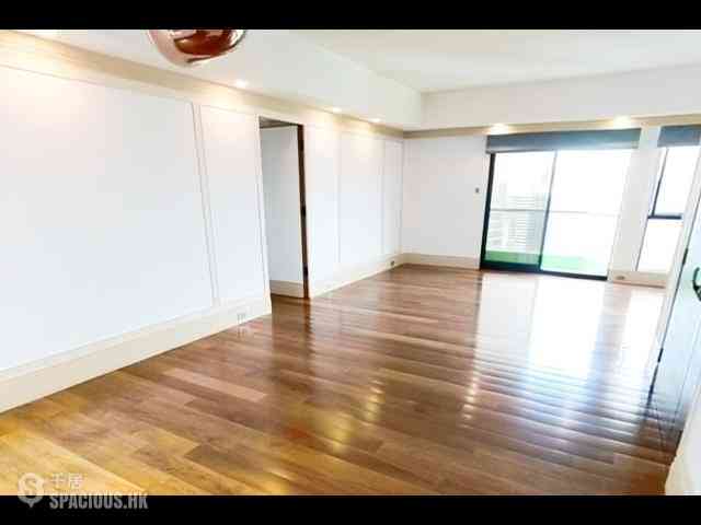 Mid Levels East - Bowen Place 03