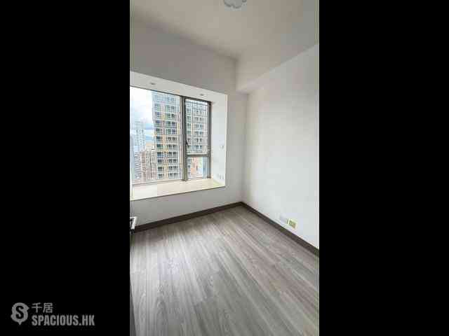 Sai Ying Pun - Island Crest Block 1 05