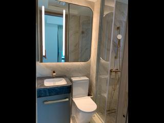 Sai Ying Pun - Des Voeux W Residence 02