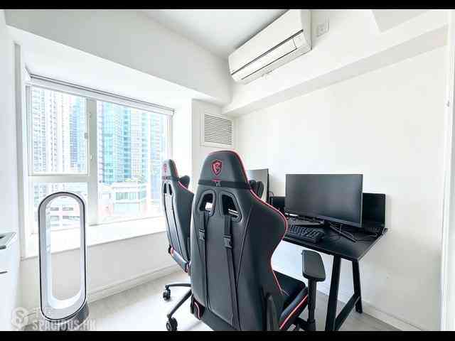 Soho - Centrestage 12