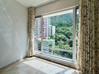 Mid Levels Central - Merry Court 04