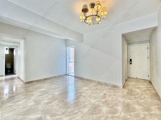 Mid Levels Central - Merry Court 07