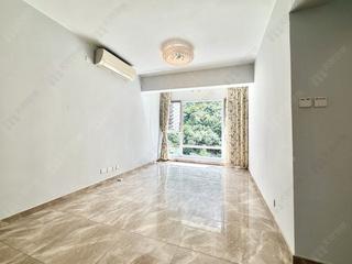 Mid Levels Central - Merry Court 02