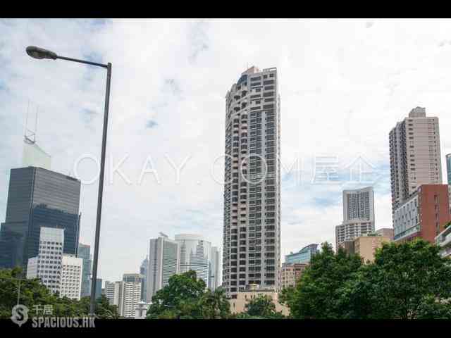 Central - The Royal Court 12