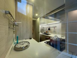 Mid Levels Central - Merry Court 10
